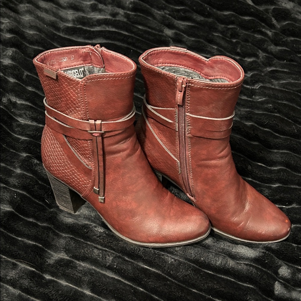 Elegant Red Heeled Boots for Women